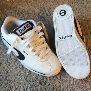 NIB. Vintage Duffs Raidrunner skate shoe. 8